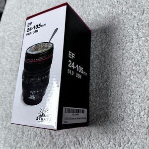 Realistic Camera Lens Coffee Mug With Lid New In Box.